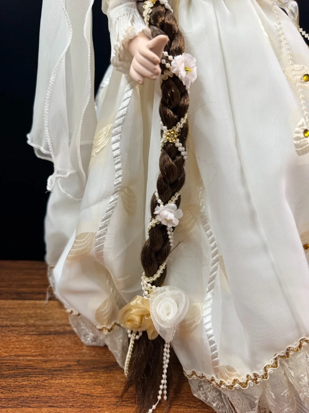 J. MISA COLLECTION Porcelain Bridal Doll
